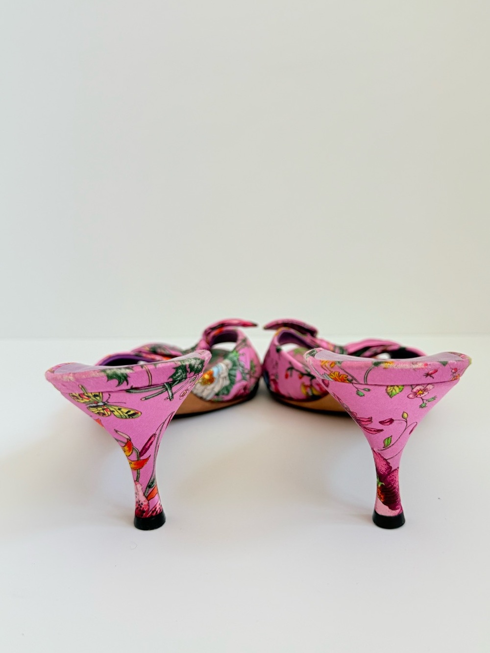 Gucci Flora Satin Bow Mule Heels Pink Cyclamen Floral Sandals US 10 Vintage Y2K - Picture 5 of 9